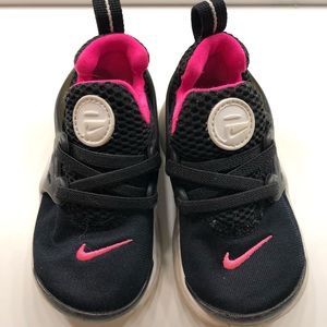 Nike Size 7c. Pink and Black sneakers.